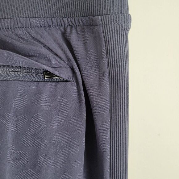 Athleta Brooklyn Textured Ankle Pant Leopard Print Medieval Violet Blue Size 14 - Picture 9 of 13